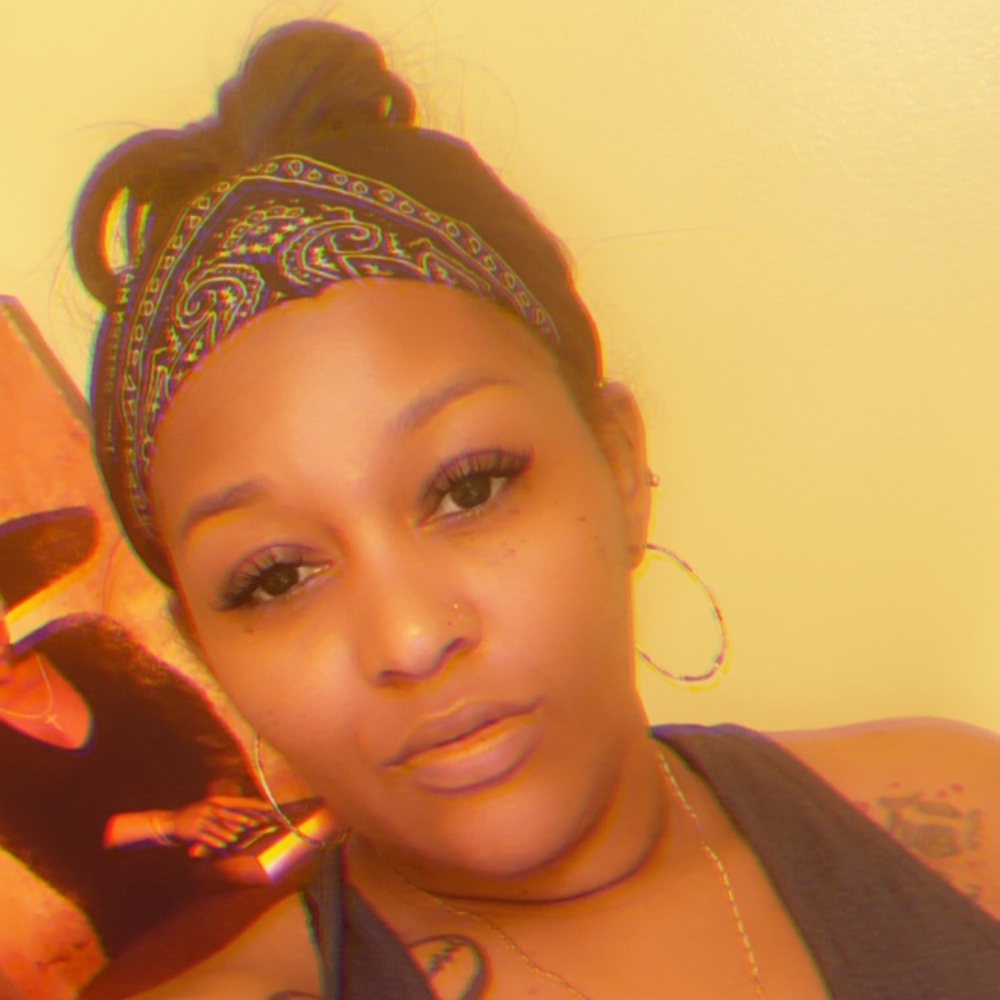 Meet your Posher, Krystle